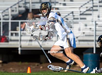 Thumbnail 3 in Monarch vs Mullen photogallery.