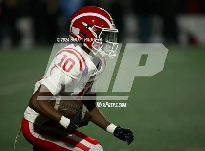 Thumbnail 3 in Centennial vs Mater Dei (CIF SS D1 Semifinal) photogallery.