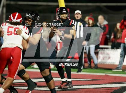 Thumbnail 1 in Centennial vs Mater Dei (CIF SS D1 Semifinal) photogallery.