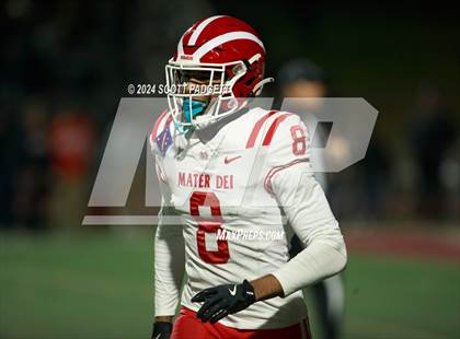 Thumbnail 2 in Centennial vs Mater Dei (CIF SS D1 Semifinal) photogallery.