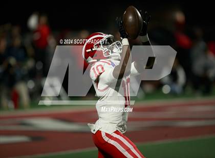 Thumbnail 1 in Centennial vs Mater Dei (CIF SS D1 Semifinal) photogallery.