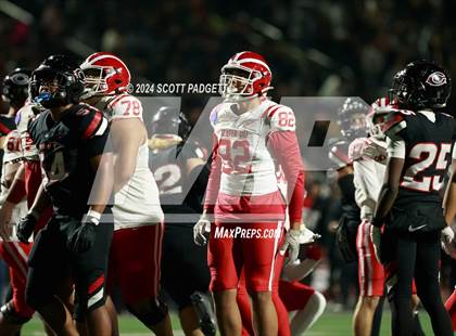 Thumbnail 3 in Centennial vs Mater Dei (CIF SS D1 Semifinal) photogallery.