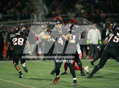 Thumbnail 3 in Centennial vs Mater Dei (CIF SS D1 Semifinal) photogallery.