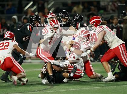 Thumbnail 2 in Centennial vs Mater Dei (CIF SS D1 Semifinal) photogallery.