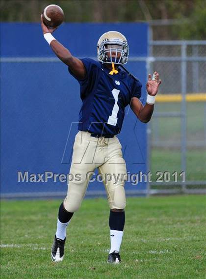 Thumbnail 2 in New Milford @ Notre Dame-Fairfield photogallery.