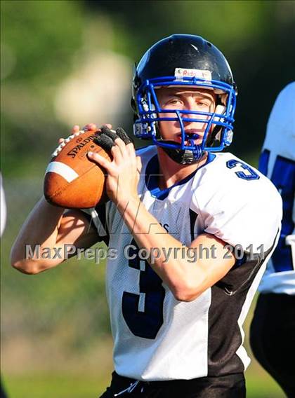 Thumbnail 1 in Milford @ Hollis-Brookline photogallery.