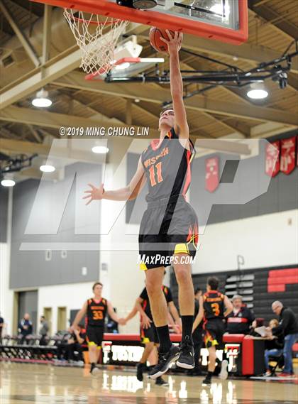 Thumbnail 2 in Mission Viejo vs. Cajon (Tustin Holiday Classic) photogallery.