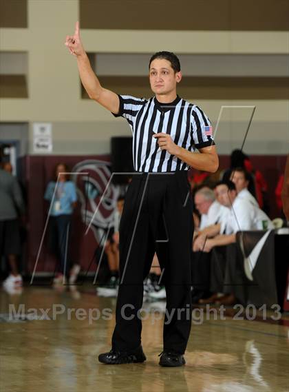 Thumbnail 2 in Jackson vs. Harvard-Westlake (MaxPreps Holiday Classic) photogallery.