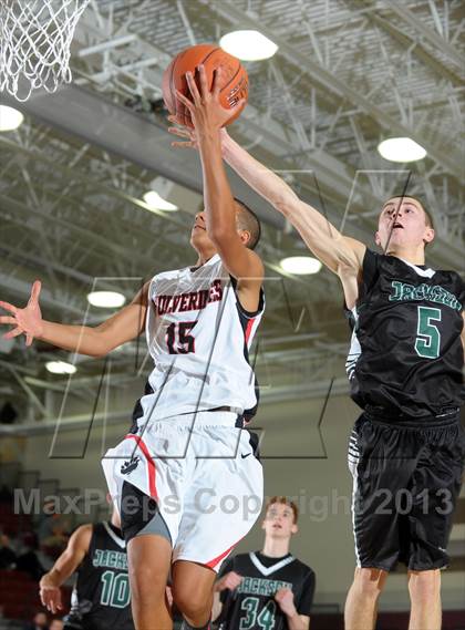 Thumbnail 2 in Jackson vs. Harvard-Westlake (MaxPreps Holiday Classic) photogallery.