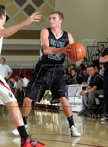 Thumbnail 3 in Jackson vs. Harvard-Westlake (MaxPreps Holiday Classic) photogallery.
