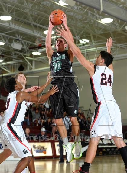 Thumbnail 3 in Jackson vs. Harvard-Westlake (MaxPreps Holiday Classic) photogallery.