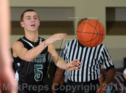 Thumbnail 2 in Jackson vs. Harvard-Westlake (MaxPreps Holiday Classic) photogallery.