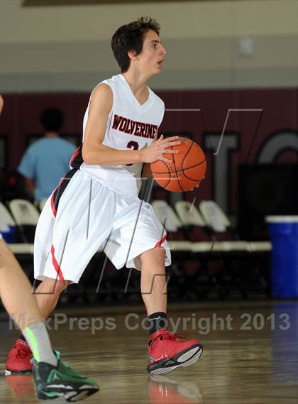 Thumbnail 2 in Jackson vs. Harvard-Westlake (MaxPreps Holiday Classic) photogallery.