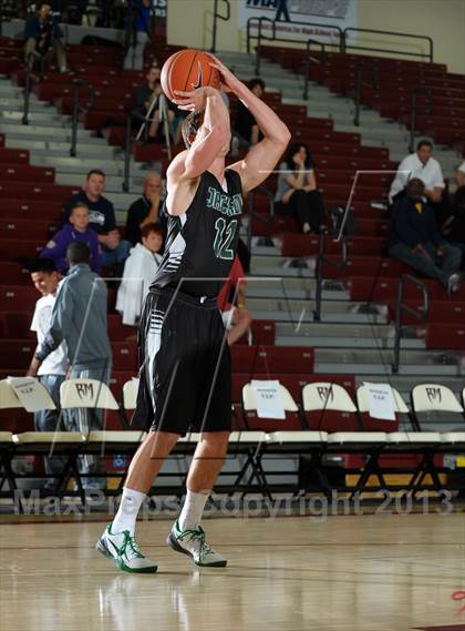 Thumbnail 1 in Jackson vs. Harvard-Westlake (MaxPreps Holiday Classic) photogallery.