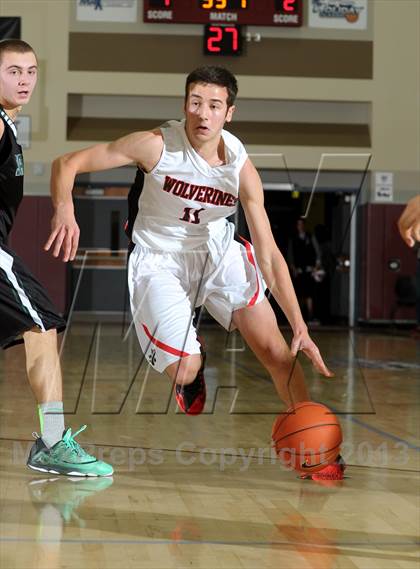 Thumbnail 1 in Jackson vs. Harvard-Westlake (MaxPreps Holiday Classic) photogallery.