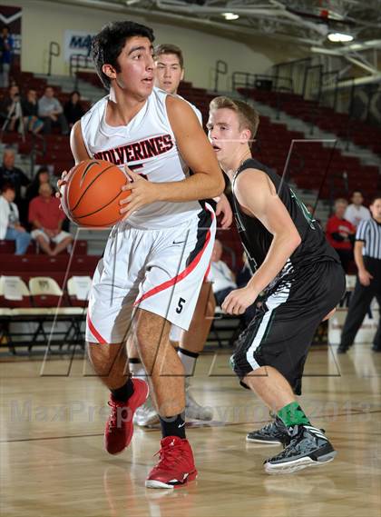 Thumbnail 1 in Jackson vs. Harvard-Westlake (MaxPreps Holiday Classic) photogallery.