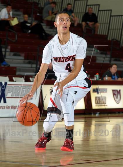 Thumbnail 3 in Jackson vs. Harvard-Westlake (MaxPreps Holiday Classic) photogallery.