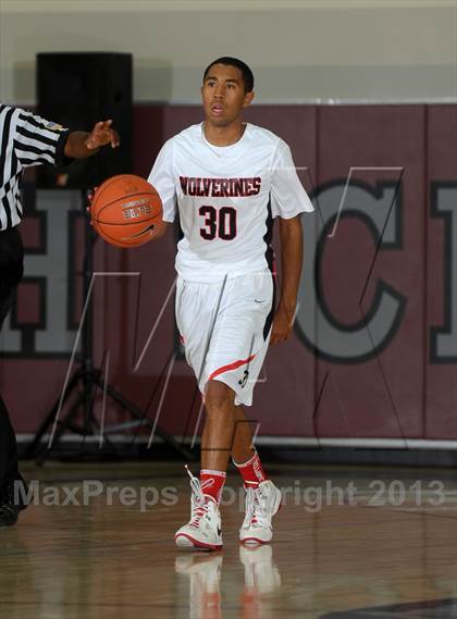 Thumbnail 1 in Jackson vs. Harvard-Westlake (MaxPreps Holiday Classic) photogallery.