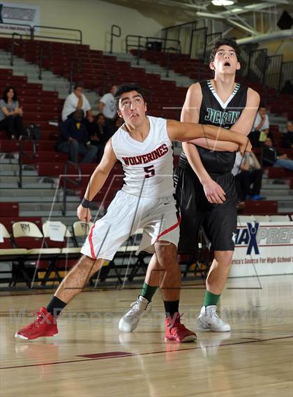 Thumbnail 3 in Jackson vs. Harvard-Westlake (MaxPreps Holiday Classic) photogallery.