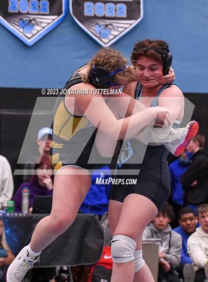 Thumbnail 3 in Vista Ridge Alpha Wrestling Tournament photogallery.