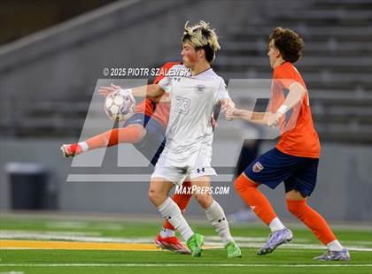 Thumbnail 2 in Klein Cain vs. Bridgeland (UIL 6A D1 Soccer Regional Final) photogallery.
