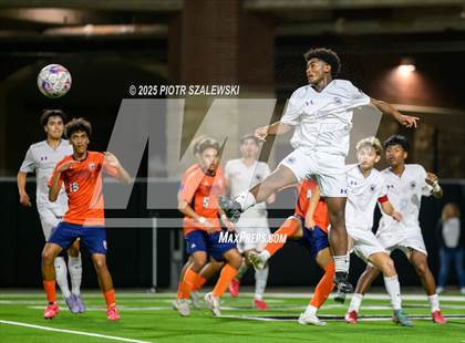 Thumbnail 3 in Klein Cain vs. Bridgeland (UIL 6A D1 Soccer Regional Final) photogallery.