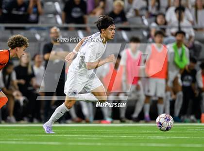 Thumbnail 1 in Klein Cain vs. Bridgeland (UIL 6A D1 Soccer Regional Final) photogallery.