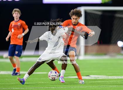 Thumbnail 2 in Klein Cain vs. Bridgeland (UIL 6A D1 Soccer Regional Final) photogallery.