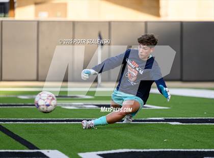 Thumbnail 2 in Klein Cain vs. Bridgeland (UIL 6A D1 Soccer Regional Final) photogallery.