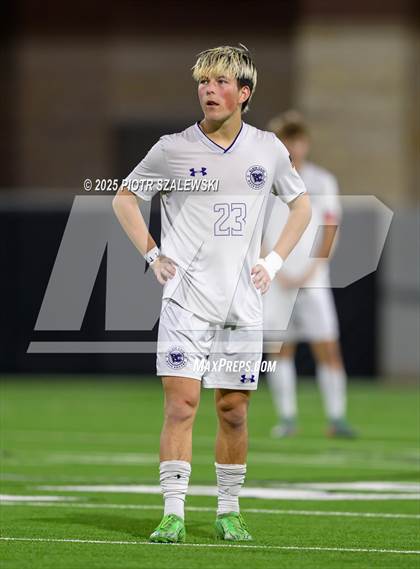 Thumbnail 2 in Klein Cain vs. Bridgeland (UIL 6A D1 Soccer Regional Final) photogallery.