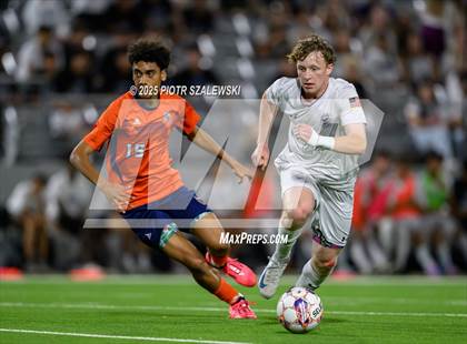 Thumbnail 2 in Klein Cain vs. Bridgeland (UIL 6A D1 Soccer Regional Final) photogallery.