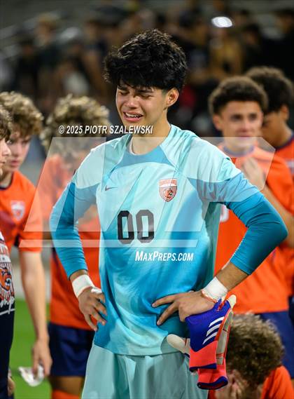 Thumbnail 1 in Klein Cain vs. Bridgeland (UIL 6A D1 Soccer Regional Final) photogallery.