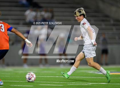 Thumbnail 3 in Klein Cain vs. Bridgeland (UIL 6A D1 Soccer Regional Final) photogallery.