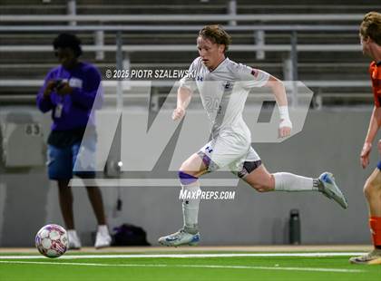 Thumbnail 3 in Klein Cain vs. Bridgeland (UIL 6A D1 Soccer Regional Final) photogallery.