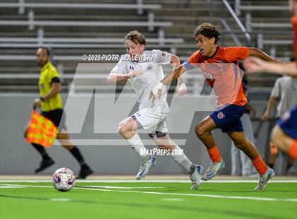 Thumbnail 3 in Klein Cain vs. Bridgeland (UIL 6A D1 Soccer Regional Final) photogallery.