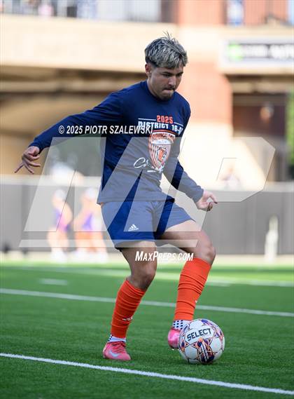 Thumbnail 1 in Klein Cain vs. Bridgeland (UIL 6A D1 Soccer Regional Final) photogallery.