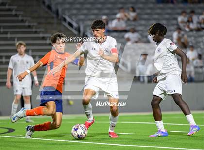 Thumbnail 1 in Klein Cain vs. Bridgeland (UIL 6A D1 Soccer Regional Final) photogallery.