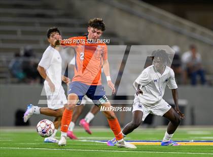 Thumbnail 3 in Klein Cain vs. Bridgeland (UIL 6A D1 Soccer Regional Final) photogallery.