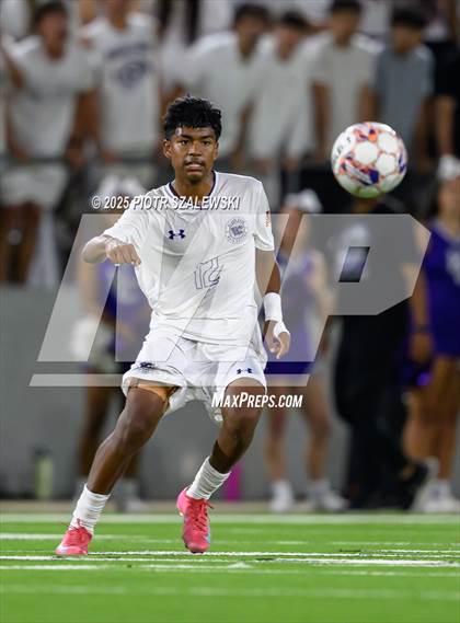 Thumbnail 1 in Klein Cain vs. Bridgeland (UIL 6A D1 Soccer Regional Final) photogallery.