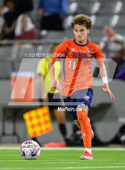 Thumbnail 3 in Klein Cain vs. Bridgeland (UIL 6A D1 Soccer Regional Final) photogallery.