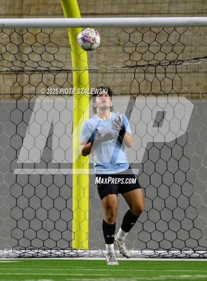 Thumbnail 2 in Klein Cain vs. Bridgeland (UIL 6A D1 Soccer Regional Final) photogallery.