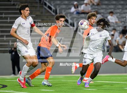 Thumbnail 2 in Klein Cain vs. Bridgeland (UIL 6A D1 Soccer Regional Final) photogallery.