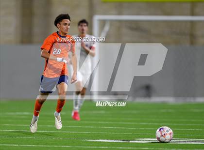 Thumbnail 2 in Klein Cain vs. Bridgeland (UIL 6A D1 Soccer Regional Final) photogallery.