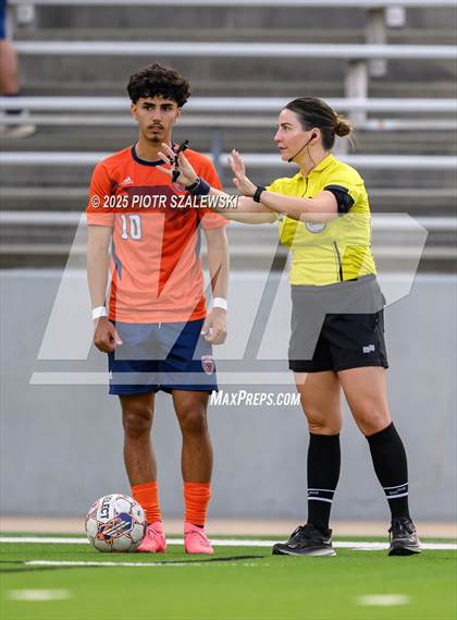 Thumbnail 1 in Klein Cain vs. Bridgeland (UIL 6A D1 Soccer Regional Final) photogallery.