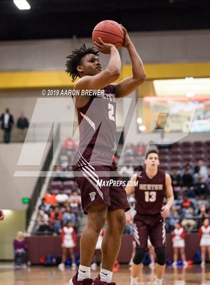 Thumbnail 3 in Marion vs. Benton (AAA 5A 1st Round Playoff) photogallery.