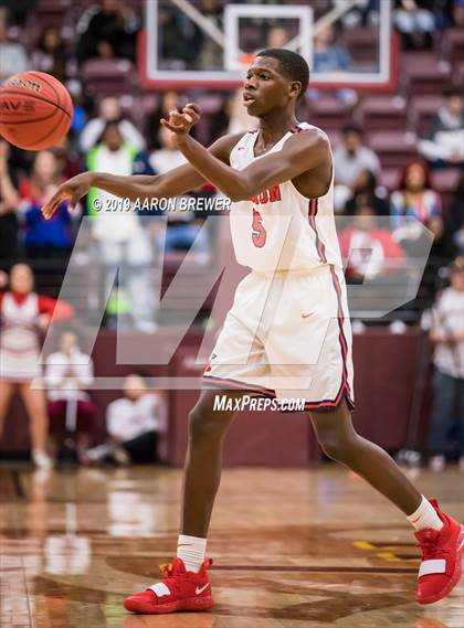 Thumbnail 1 in Marion vs. Benton (AAA 5A 1st Round Playoff) photogallery.