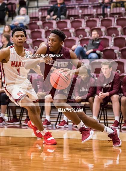 Thumbnail 3 in Marion vs. Benton (AAA 5A 1st Round Playoff) photogallery.
