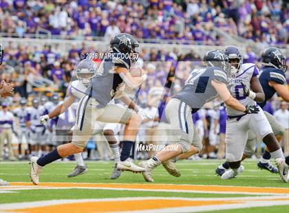 Thumbnail 3 in Lone Star vs. Lufkin (UIL 5A D1 Area) photogallery.