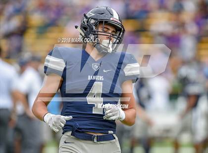 Thumbnail 1 in Lone Star vs. Lufkin (UIL 5A D1 Area) photogallery.