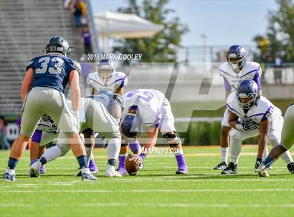 Thumbnail 3 in Lone Star vs. Lufkin (UIL 5A D1 Area) photogallery.